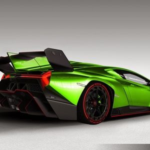 Meet your Posher, Jullian